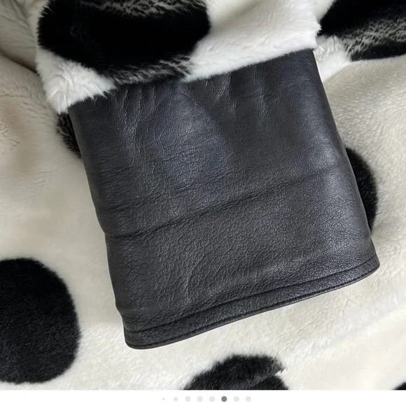 Claire Barrat | 80s Paris Boutique Oversized Faux Fur Polka Dot Jacket | - Picture 5 of 7